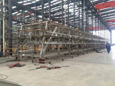 What Is a Stacker Conveyor?