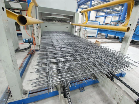 How to Maintain Automatic Wire Mesh Welding Machine？