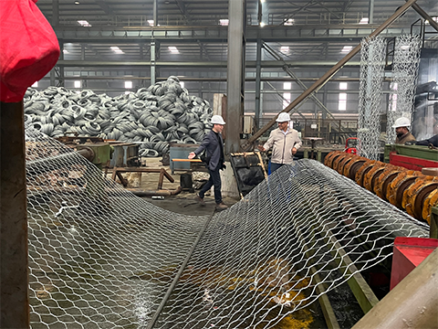 Hexagonal Netting Machine