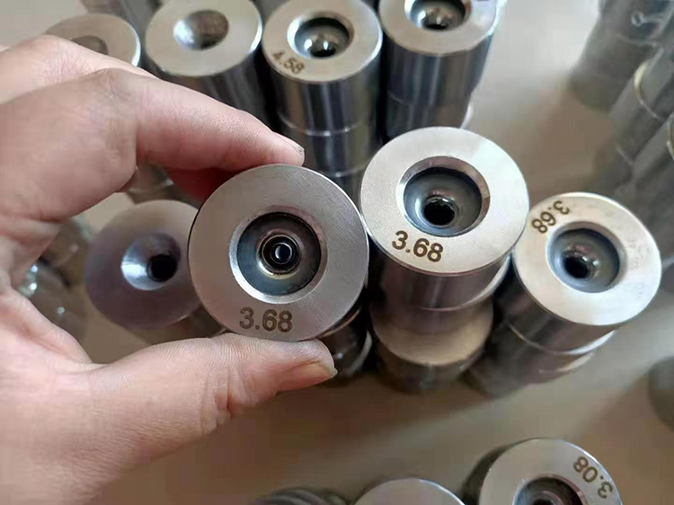 Nano-Coated_Dies1.png