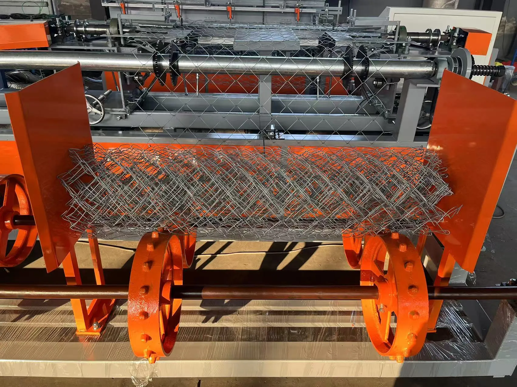 single wire chain link fence machine