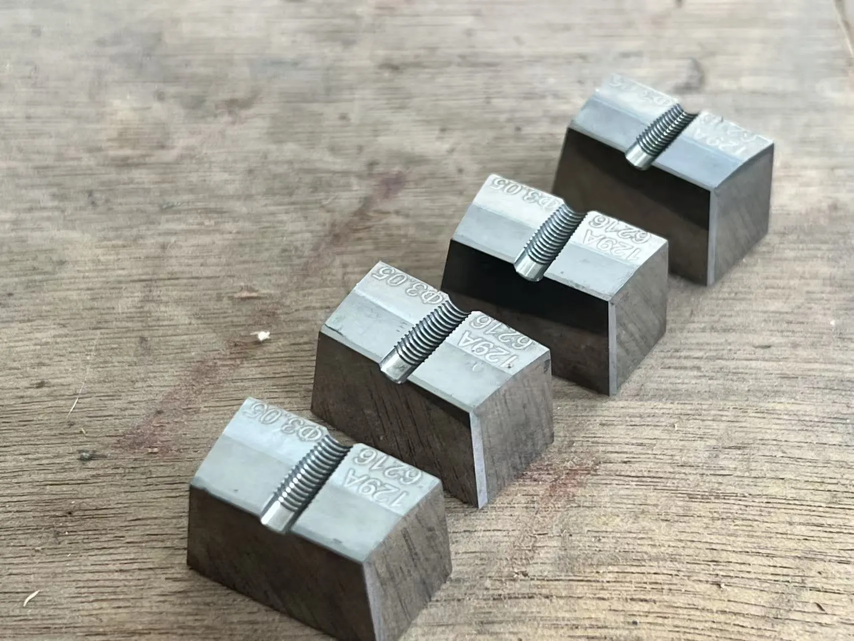 Super High Speed Nail Making Machine (4)