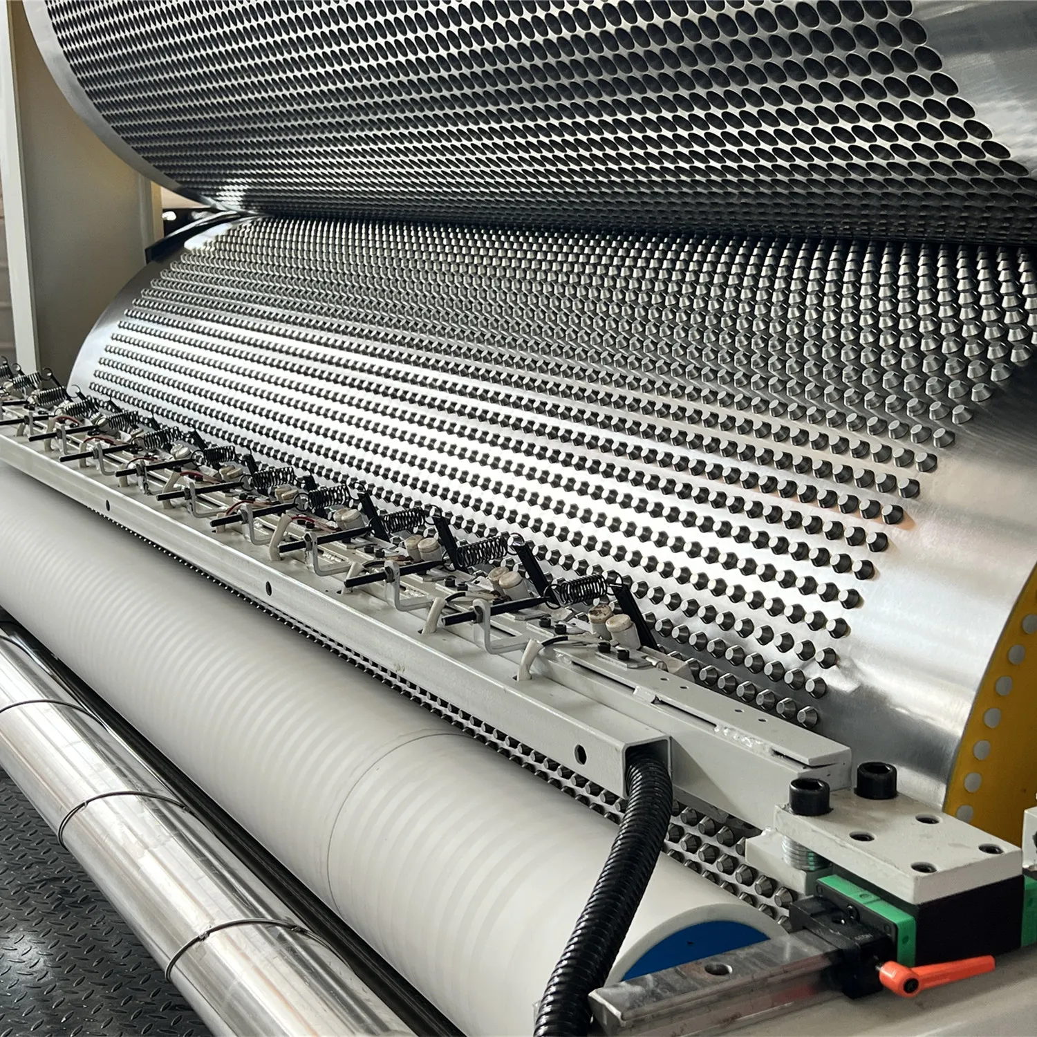 decoupling dimpled production line 